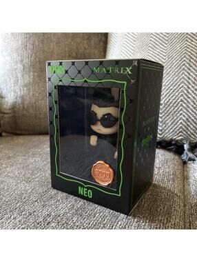 neo thrilljoy figure